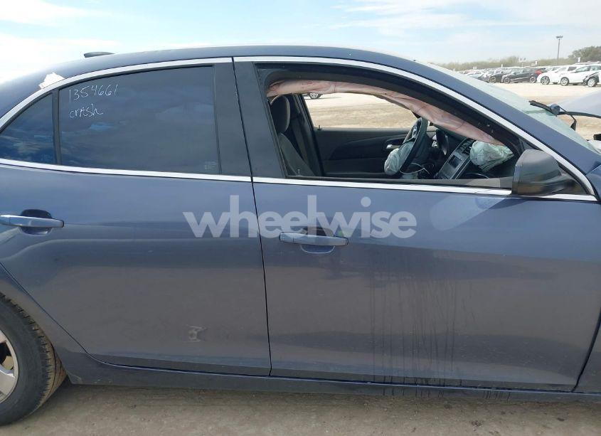 Photo 13 of 2015 Chevrolet Malibu LS (VIN 1G11B5SL6FF333689)