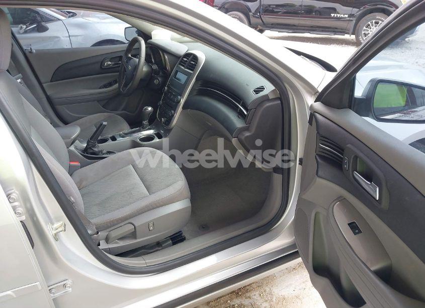 Photo 5 of 2014 Chevrolet Malibu 1LS (VIN 1G11B5SL7EF117493)