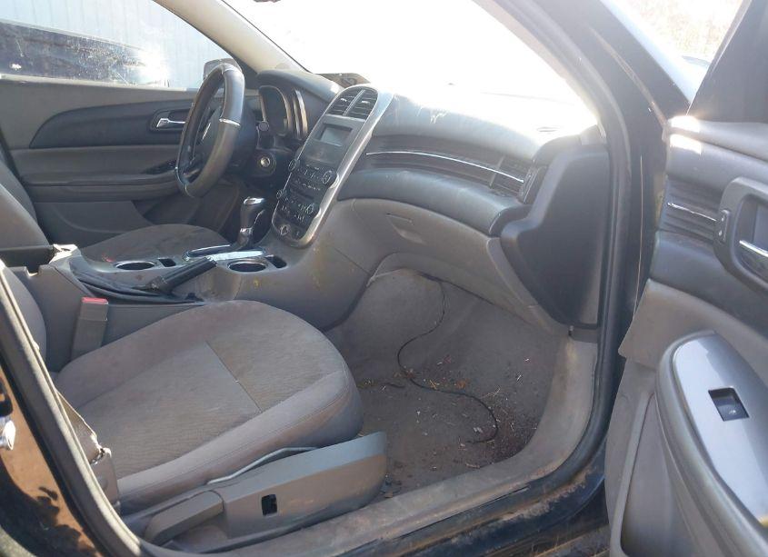 Photo 5 of 2014 Chevrolet Malibu 1LS (VIN 1G11B5SL7EF160991)