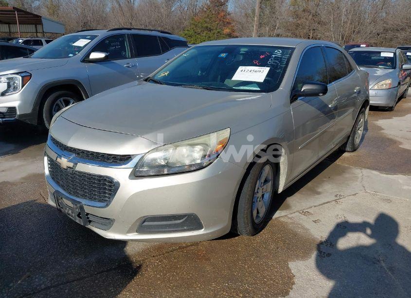 Photo 2 of 2014 Chevrolet Malibu 1LS (VIN 1G11B5SL7EF288910)