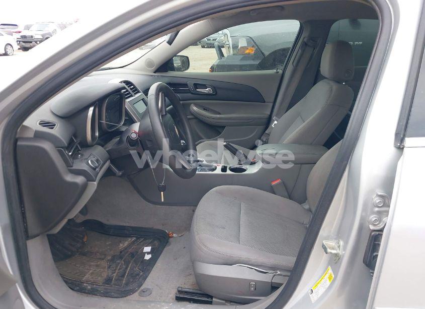 Photo 12 of 2015 Chevrolet Malibu LS (VIN 1G11B5SL7FF135185)
