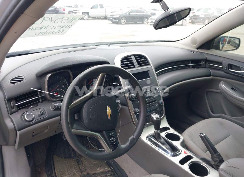 Photo 13 of 2015 Chevrolet Malibu LS (VIN 1G11B5SL7FF135185)