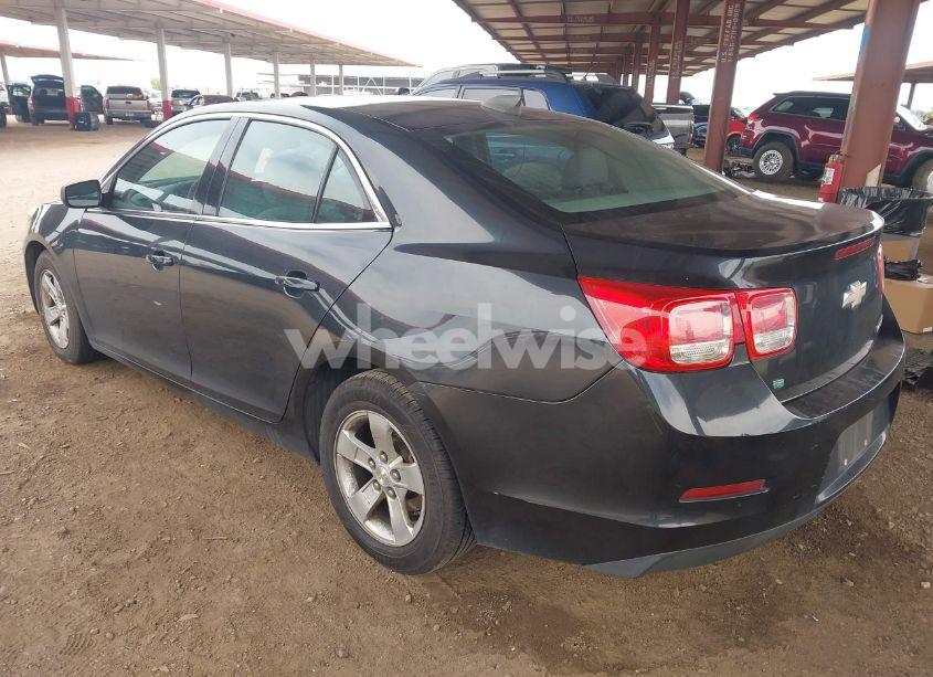 Photo 3 of 2015 Chevrolet Malibu LS (VIN 1G11B5SL7FF188131)