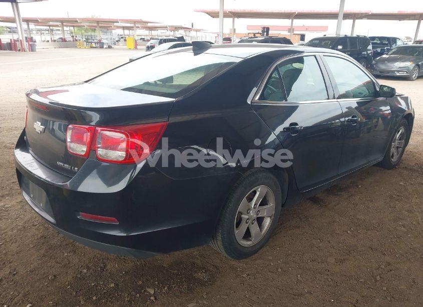 Photo 4 of 2015 Chevrolet Malibu LS (VIN 1G11B5SL7FF188131)