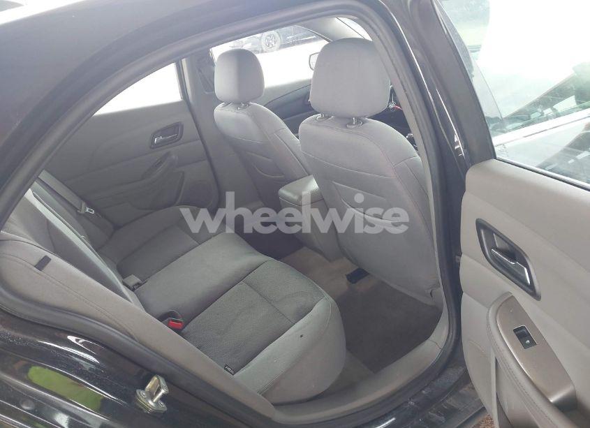 Photo 8 of 2015 Chevrolet Malibu LS (VIN 1G11B5SL7FF188131)