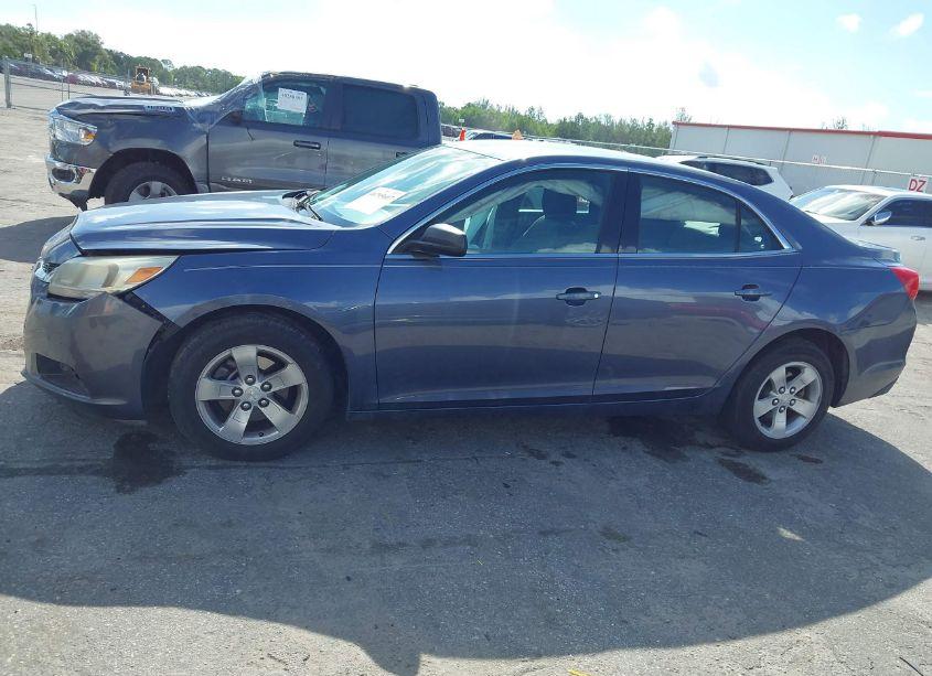 Photo 14 of 2015 Chevrolet Malibu LS (VIN 1G11B5SL7FF267671)
