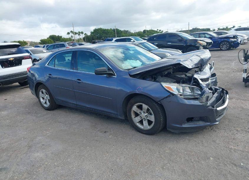 2015 Chevrolet Malibu LS (VIN 1G11B5SL7FF275978) main photo