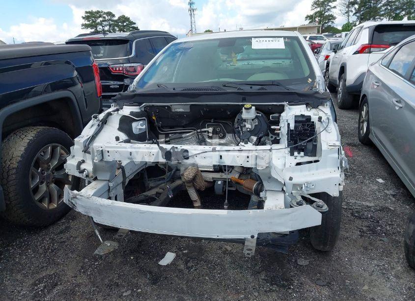 Photo 6 of 2015 Chevrolet Malibu LS (VIN 1G11B5SL7FF306565)