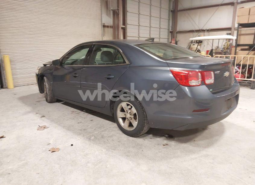 Photo 3 of 2015 Chevrolet Malibu LS (VIN 1G11B5SL7FF309952)