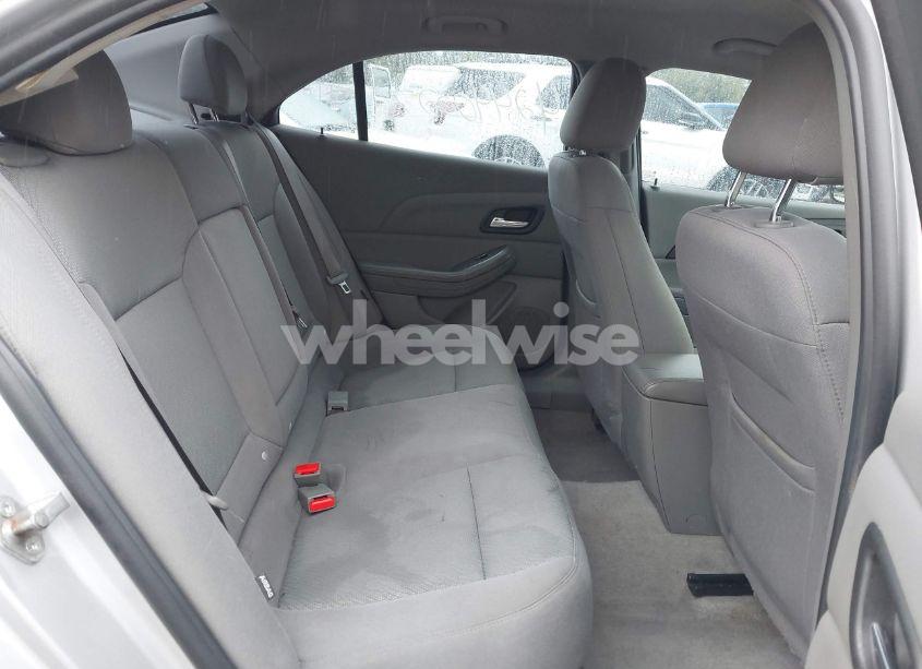 Photo 8 of 2015 Chevrolet Malibu LS (VIN 1G11B5SL7FU121072)