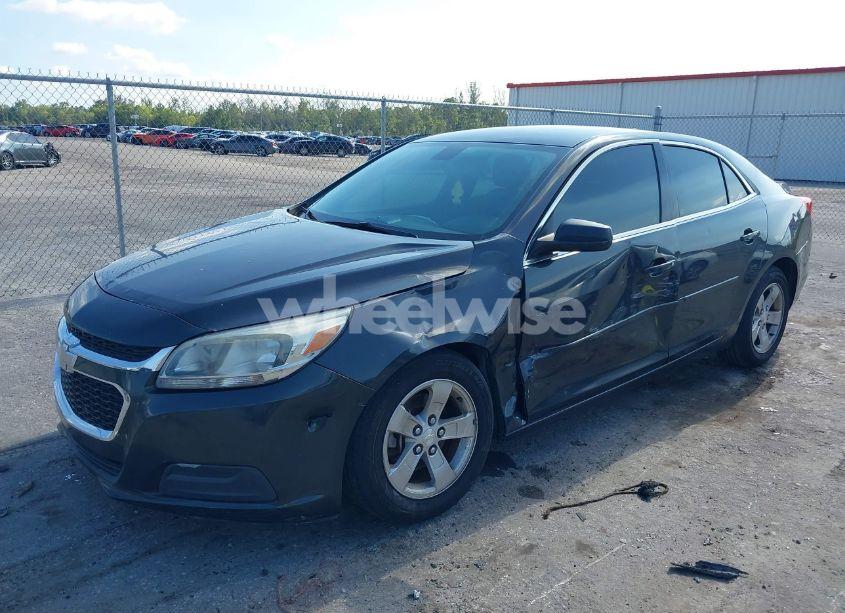 Photo 2 of 2014 Chevrolet Malibu 1LS (VIN 1G11B5SL8EF203444)