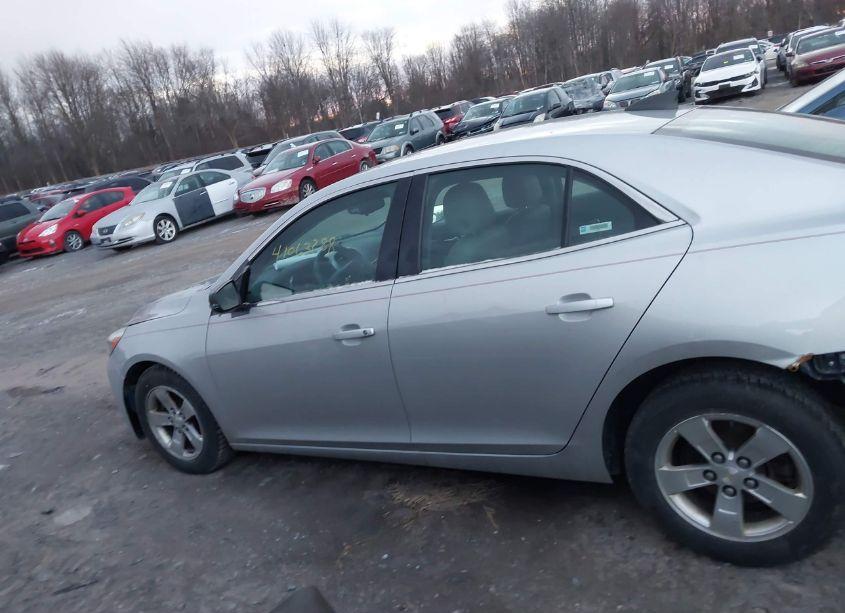 Photo 15 of 2015 Chevrolet Malibu LS (VIN 1G11B5SL8FF140072)