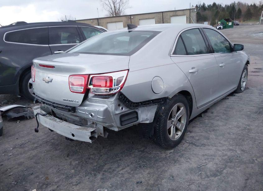 Photo 4 of 2015 Chevrolet Malibu LS (VIN 1G11B5SL8FF140072)