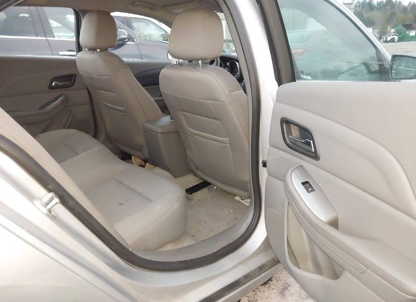 Photo 8 of 2015 Chevrolet Malibu LS (VIN 1G11B5SL8FF140072)