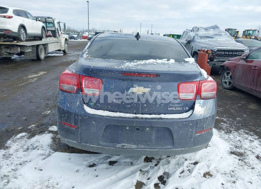 Photo 16 of 2015 Chevrolet Malibu LS (VIN 1G11B5SL8FF170771)