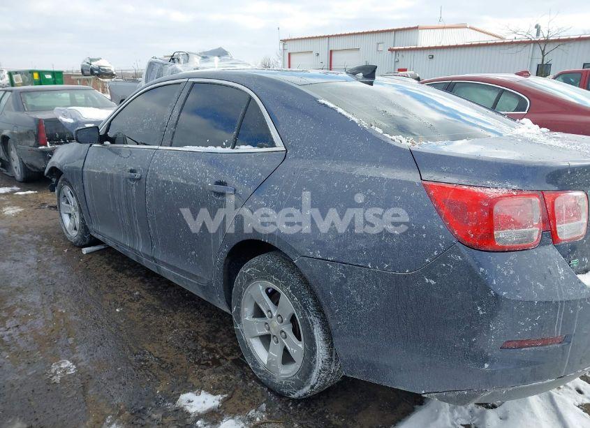 Photo 3 of 2015 Chevrolet Malibu LS (VIN 1G11B5SL8FF170771)