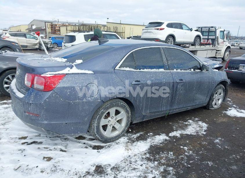 Photo 4 of 2015 Chevrolet Malibu LS (VIN 1G11B5SL8FF170771)