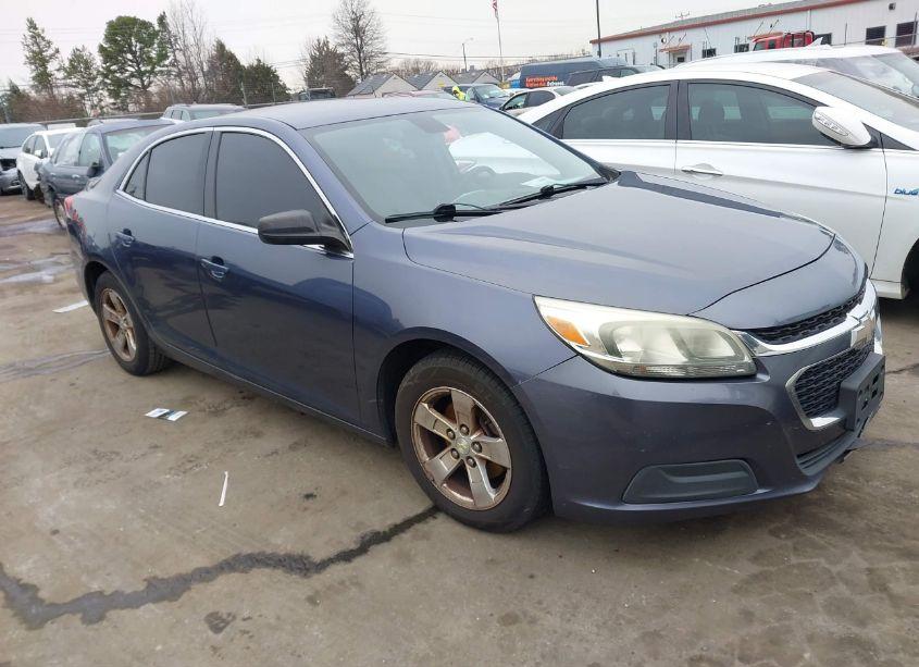 2015 Chevrolet Malibu LS (VIN 1G11B5SL8FF221251) main photo