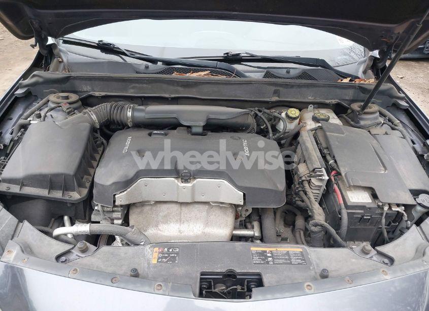Photo 10 of 2015 Chevrolet Malibu LS (VIN 1G11B5SL8FF255836)