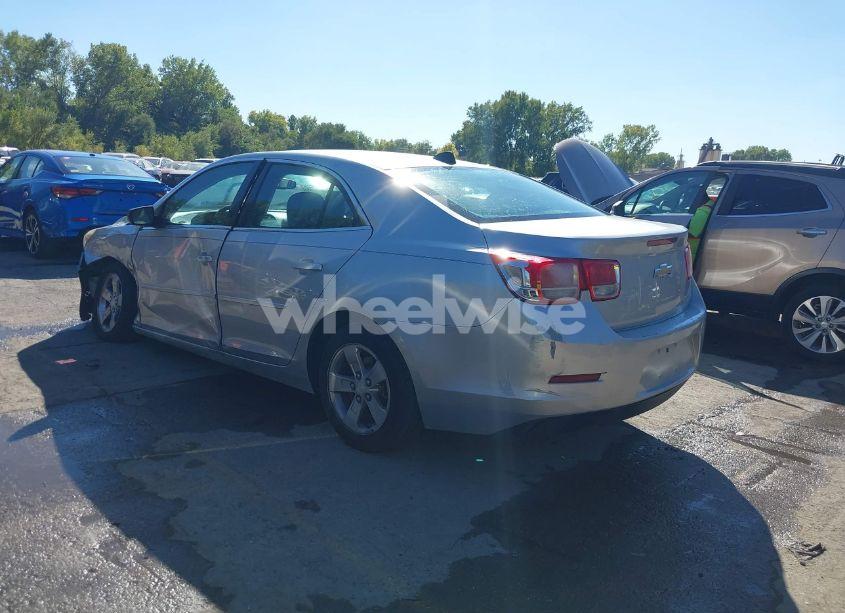 Photo 3 of 2014 Chevrolet Malibu 1LS (VIN 1G11B5SL9EF191109)