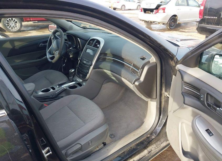 Photo 5 of 2014 Chevrolet Malibu 1LS (VIN 1G11B5SL9EF253074)