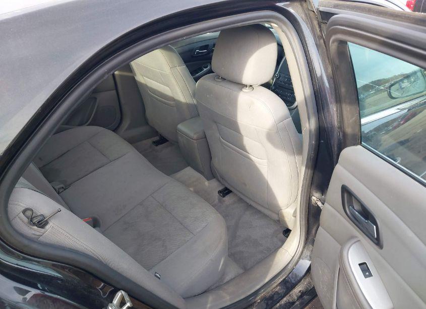 Photo 8 of 2014 Chevrolet Malibu 1LS (VIN 1G11B5SL9EF253074)