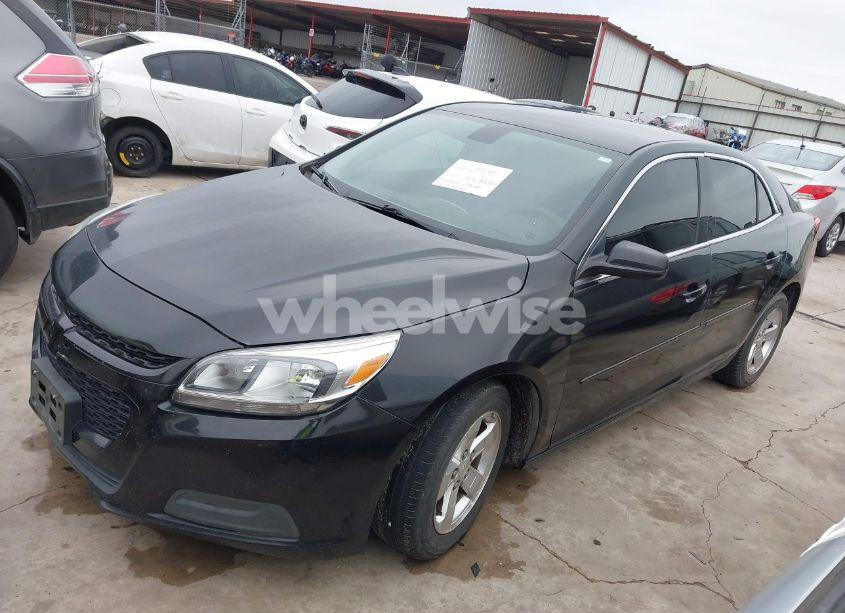 Photo 2 of 2014 Chevrolet Malibu 1LS (VIN 1G11B5SL9EF303505)