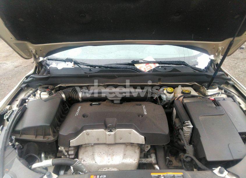 Photo 10 of 2015 Chevrolet Malibu LS (VIN 1G11B5SL9FF114855)