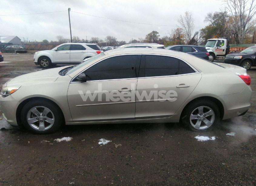 Photo 14 of 2015 Chevrolet Malibu LS (VIN 1G11B5SL9FF114855)