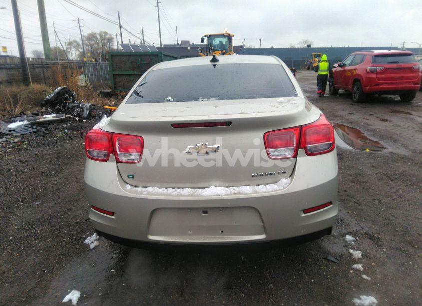 Photo 16 of 2015 Chevrolet Malibu LS (VIN 1G11B5SL9FF114855)