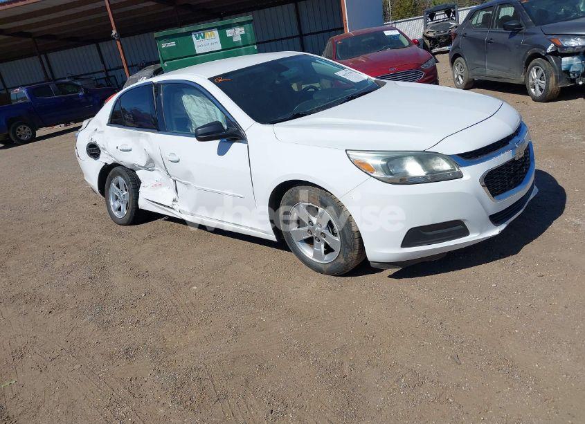 2015 Chevrolet Malibu LS (VIN 1G11B5SL9FF187742) main photo