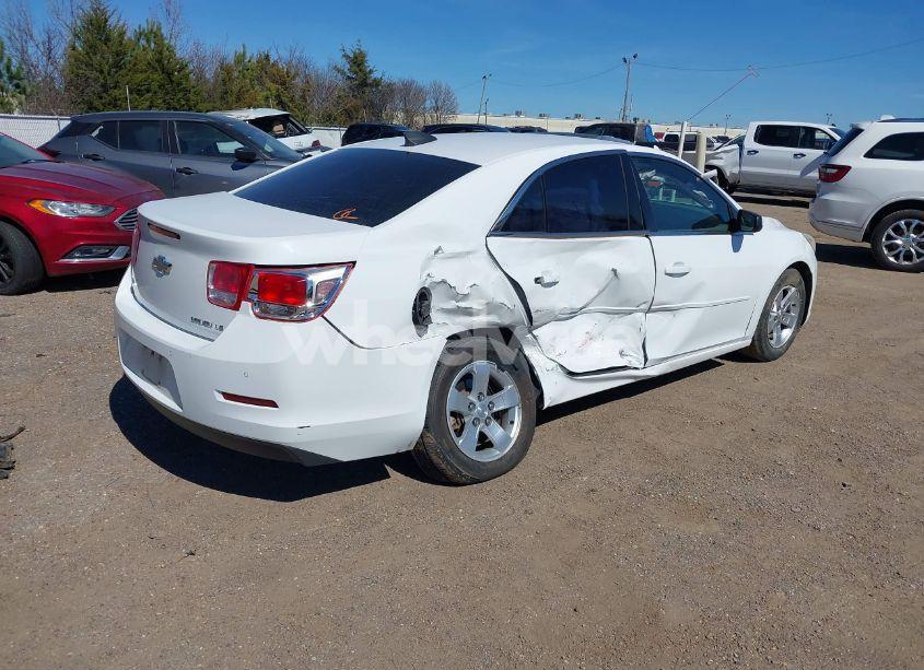 Photo 4 of 2015 Chevrolet Malibu LS (VIN 1G11B5SL9FF187742)