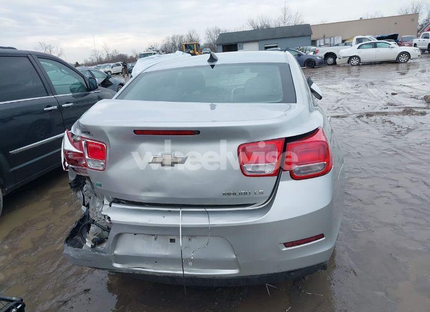 Photo 16 of 2015 Chevrolet Malibu LS (VIN 1G11B5SL9FF217581)