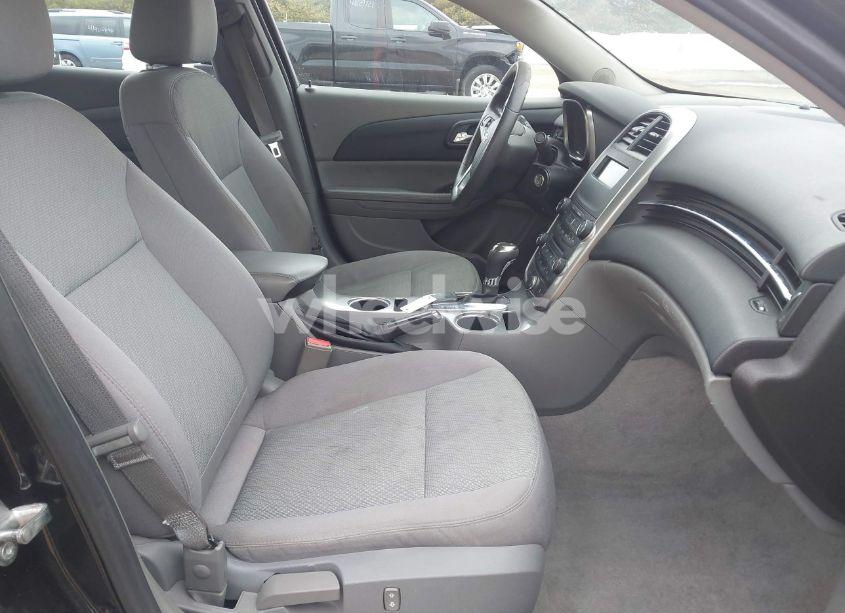 Photo 5 of 2015 Chevrolet Malibu LS (VIN 1G11B5SL9FF255330)