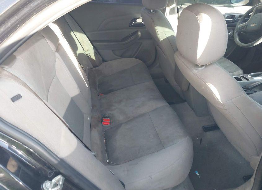 Photo 8 of 2015 Chevrolet Malibu LS (VIN 1G11B5SL9FF299683)