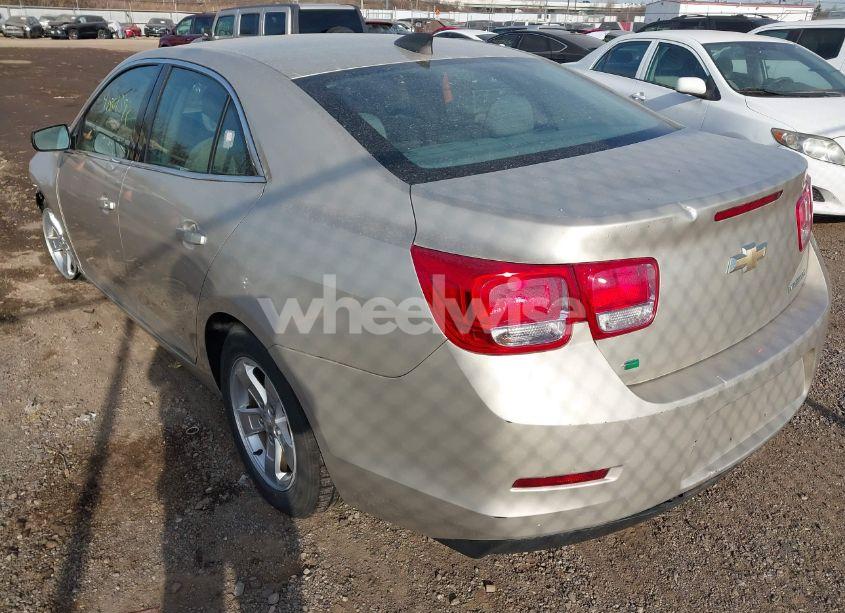 Photo 3 of 2015 Chevrolet Malibu LS (VIN 1G11B5SL9FF311668)