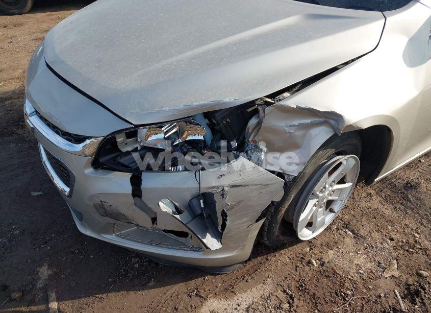 Photo 6 of 2015 Chevrolet Malibu LS (VIN 1G11B5SL9FF311668)