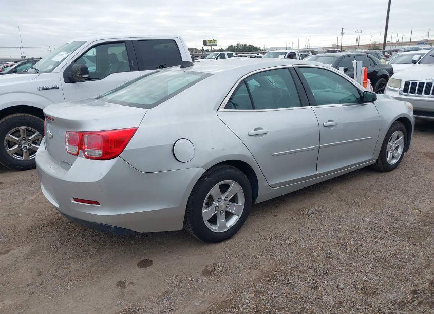 Photo 4 of 2014 Chevrolet Malibu 1LS (VIN 1G11B5SLXEF187814)