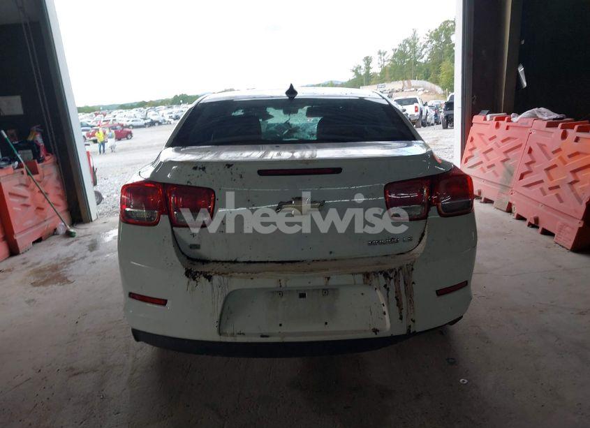 Photo 16 of 2015 Chevrolet Malibu LS (VIN 1G11B5SLXFF132488)