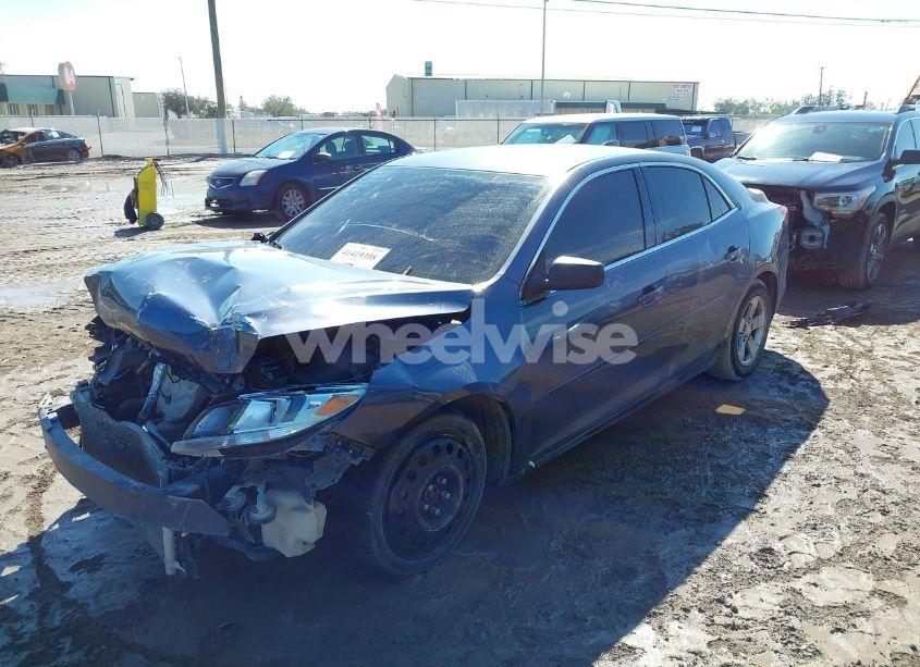 Photo 2 of 2015 Chevrolet Malibu LS (VIN 1G11B5SLXFF184851)