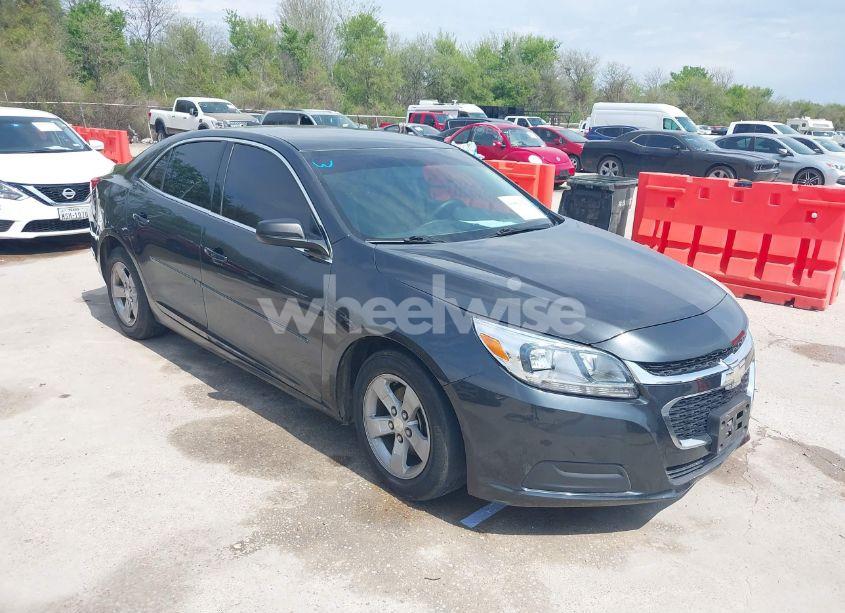 2015 Chevrolet Malibu LS (VIN 1G11B5SLXFF196109) main photo