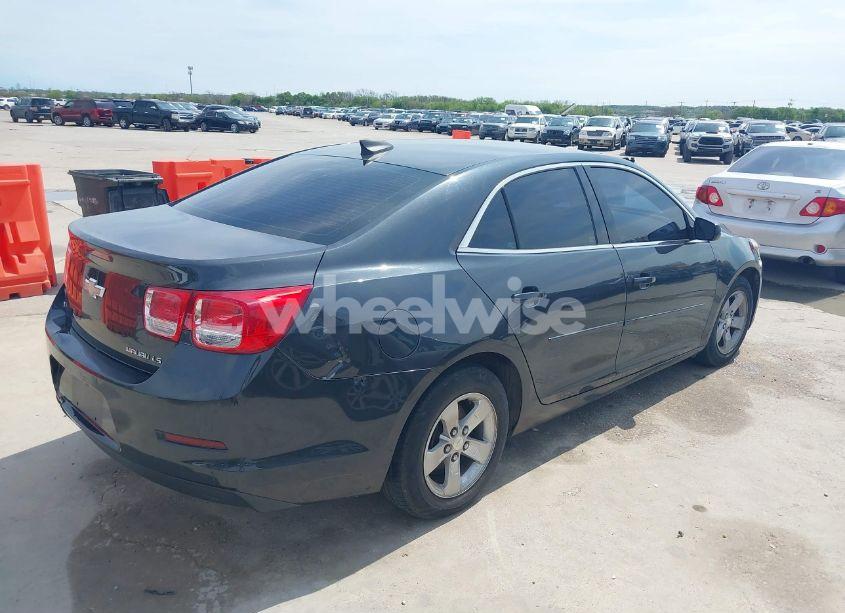 Photo 4 of 2015 Chevrolet Malibu LS (VIN 1G11B5SLXFF196109)
