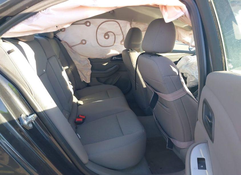 Photo 8 of 2015 Chevrolet Malibu LS (VIN 1G11B5SLXFF257815)