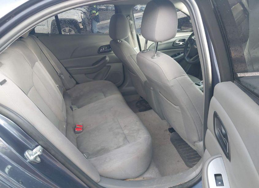 Photo 8 of 2015 Chevrolet Malibu LS (VIN 1G11B5SLXFF271049)