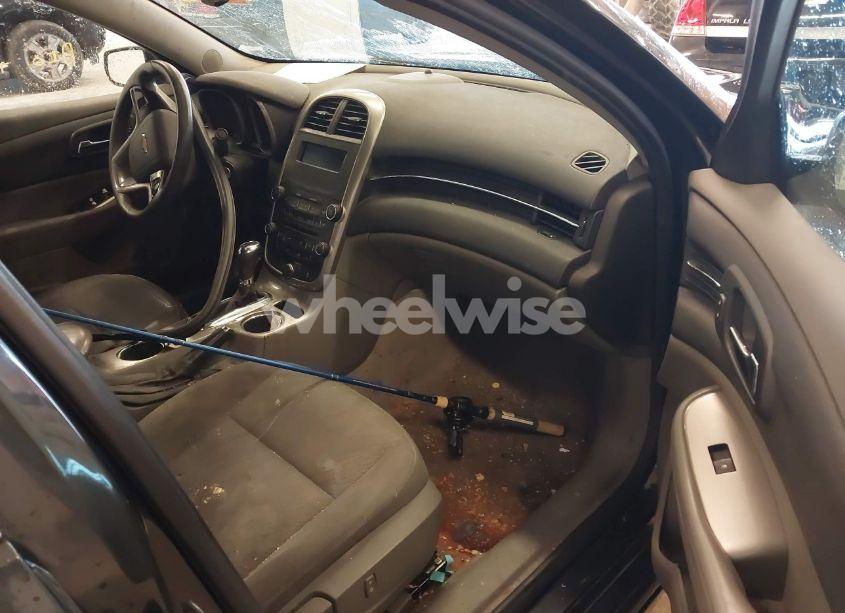Photo 5 of 2015 Chevrolet Malibu LS (VIN 1G11B5SLXFF336112)