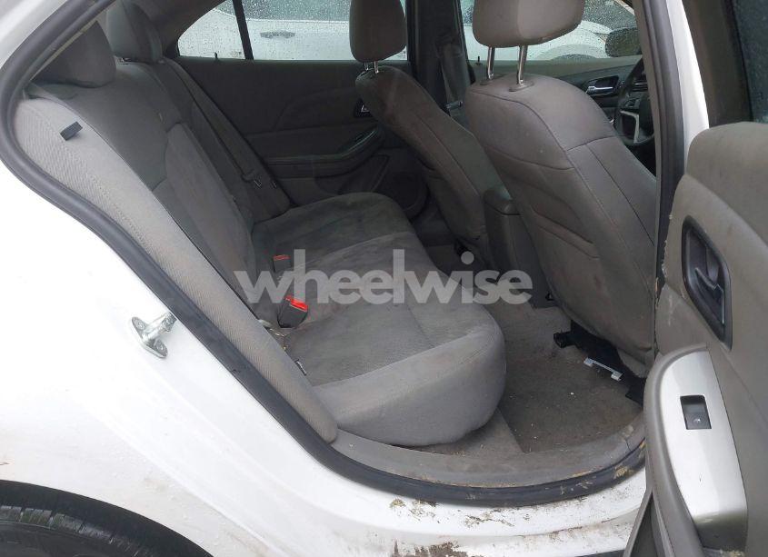 Photo 8 of 2015 Chevrolet Malibu LS (VIN 1G11B5SLXFF353198)