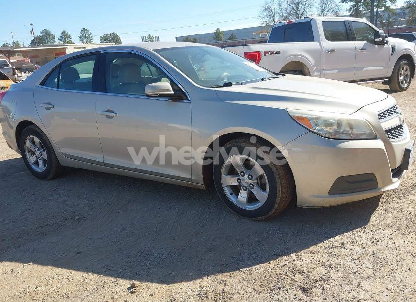 2013 Chevrolet Malibu 1LT (VIN 1G11C5SA0DF161300) main photo