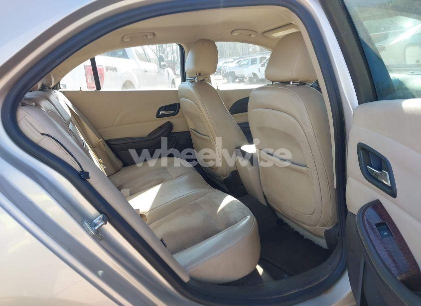 Photo 8 of 2013 Chevrolet Malibu 1LT (VIN 1G11C5SA0DF161300)