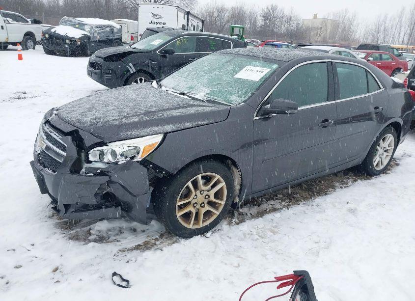 Photo 2 of 2013 Chevrolet Malibu 1LT (VIN 1G11C5SA0DF219597)