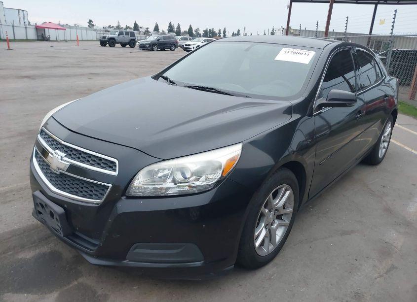 Photo 2 of 2013 Chevrolet Malibu 1LT (VIN 1G11C5SA0DF276172)